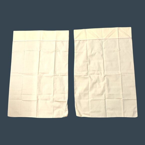 Pair Of Yellow Cotton Standard Pillowcases Vintage Cottage Granny Core Retro - Picture 1 of 3